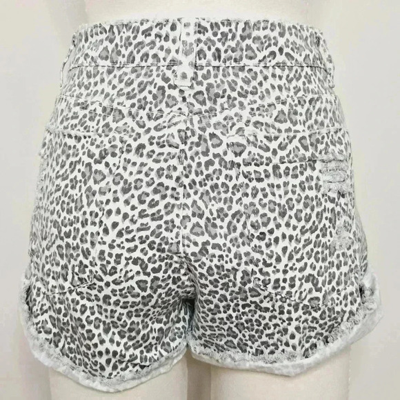 Mustard Seed Leopard Animal Print Shorts Size S - Picture 3 of 7